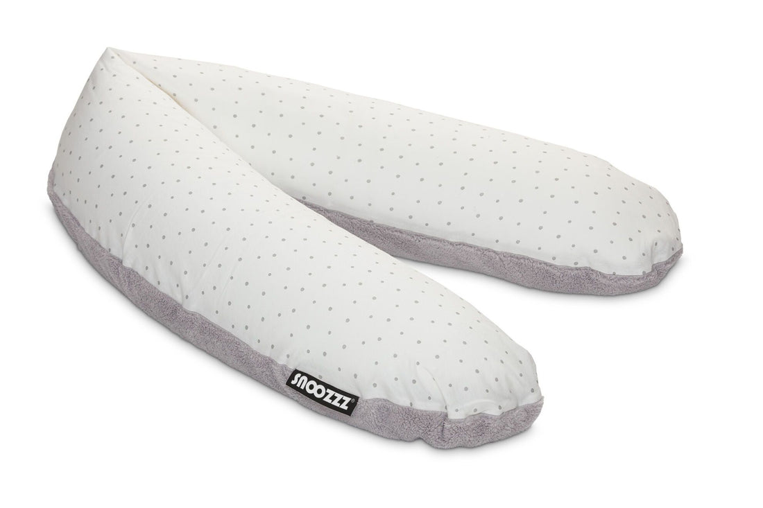 Snoozzz Schwangerschafts- &amp; Stillkissen – Teddy Mini Dots – Stillkissen – MamaMilla