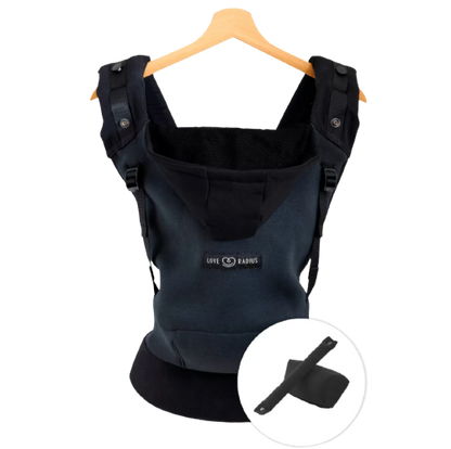 Love radius bæresele inkl. babyindsats - Hoodie carrier - Forest Black - bæresele - MamaMilla