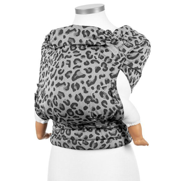 Fidella Fly Tai Bæresele - Leopard Silver - Baby - bæresele - MamaMilla
